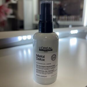 L'Oreal Metal Detox Professional Pre-Treatment